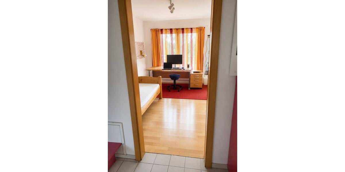 Etagenwohnung Karlsruhe Nordstadt - 5 Zimmer, 112 m&sup2;, 520.000&euro; | Angebot:26764525