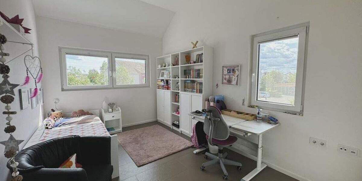 Einfamilienhaus Waghaeusel Kirrlach - 6 Zimmer, 190 m&sup2;, 850.000&euro; | Angebot:25722743