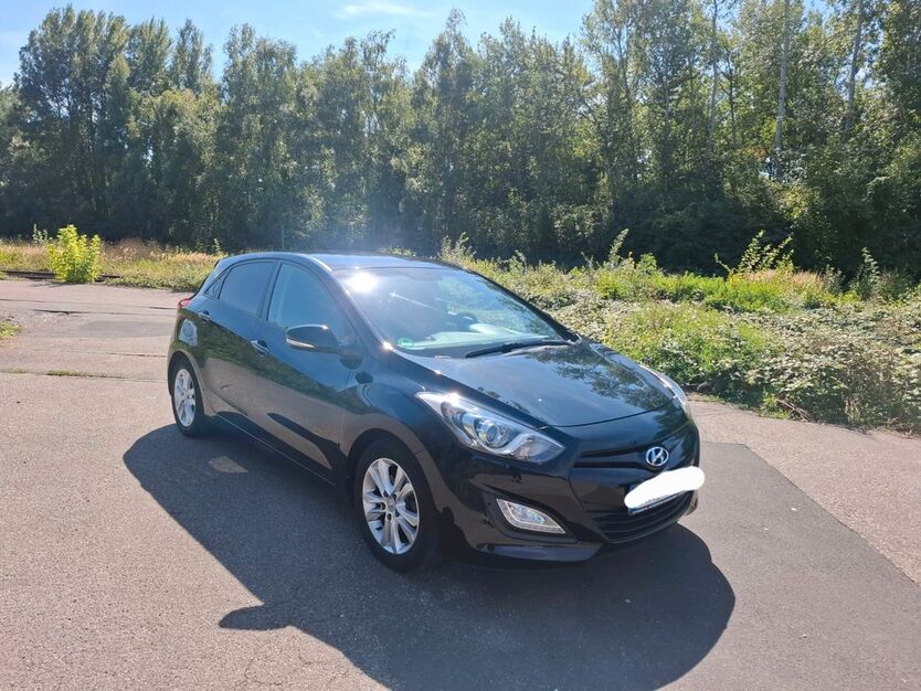 Hyundai i30 151.200 km 6.600 € Karlsruhe 76227