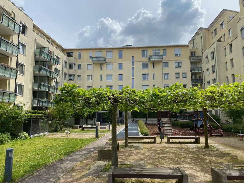 Wohnung zum Kaufen in Karlsruhe 275.000 € 50 m²