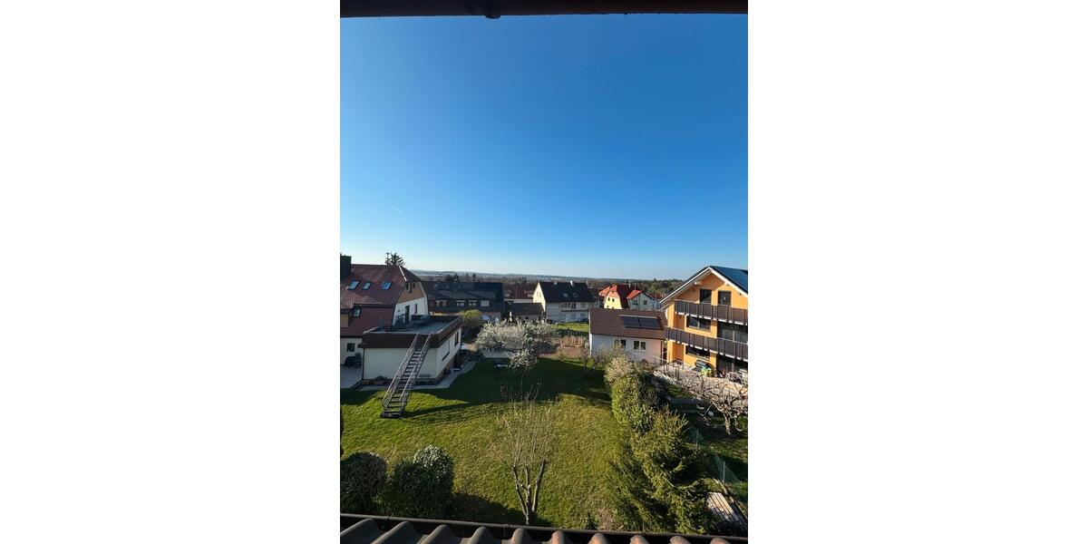 Dachgeschoßwohnung Straubenhardt - 3 Zimmer, 66 m&sup2;, 195.000&euro; | Angebot:26983742