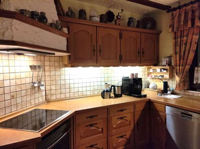 Haus zum Kaufen in Kraichtal Landshausen 489.000 € 165 m²