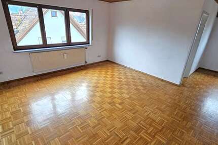 Wohnung Straubenhardt / Feldrennach Feldrennach - 3 Zimmer, 77 m&sup2;, 195.000&euro; | Angebot:26503283