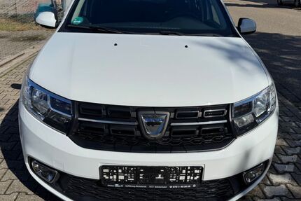 Dacia Logan 88.000 km 7.999 € Pforzheim 75179