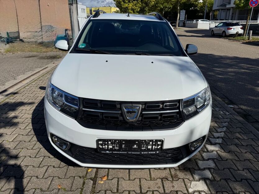 Dacia Logan 88.000 km 7.999 € Pforzheim 75179