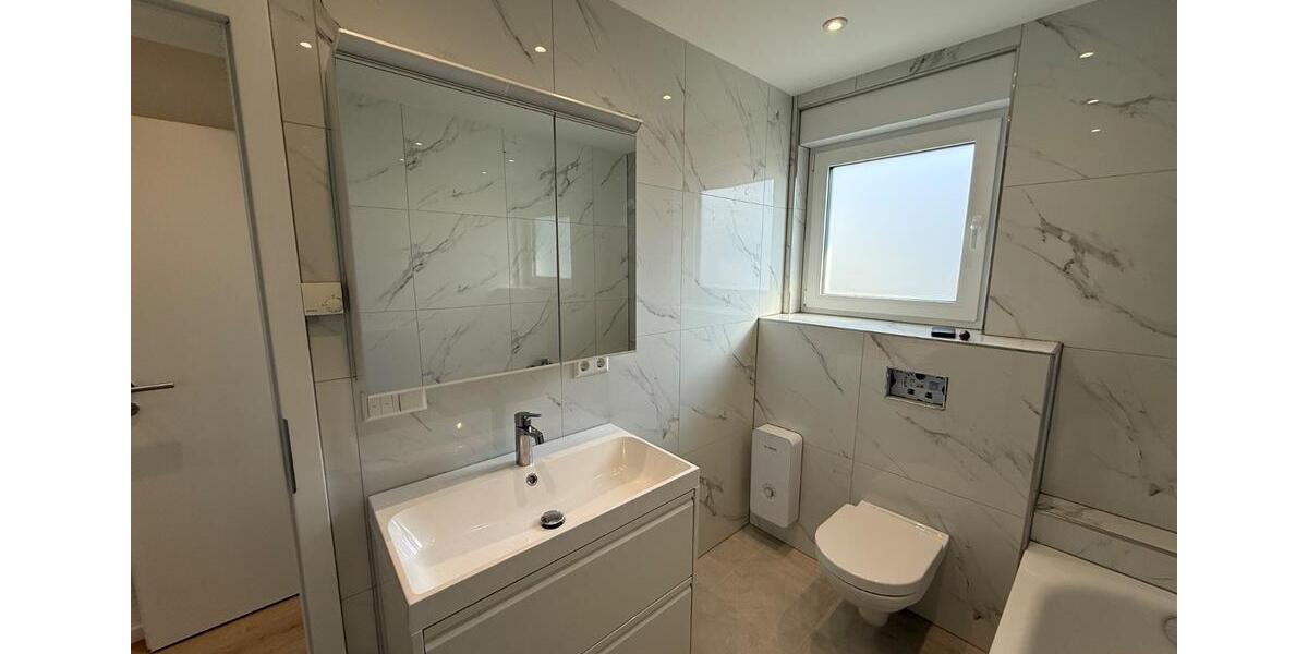 Dachgeschoßwohnung Karlsruhe Knielingen - 4 Zimmer, 99 m&sup2;, 1.390&euro; | Angebot:26133475