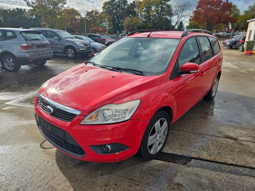 Ford Focus 237.000 km 1.900 € Bruchsal 76646