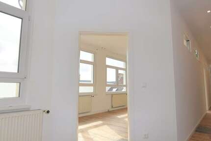 Wohnung Pforzheim Nordstadt - 3 Zimmer, 121 m&sup2;, 990&euro; | Angebot:27440613
