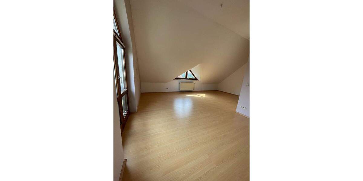 Einfamilienhaus Rastatt - 9 Zimmer, 235 m&sup2;, 780.000&euro; | Angebot:25783190