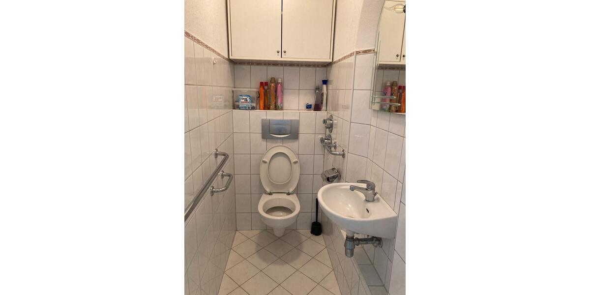 Wohnung Kurzzeitmiete März–April , KA-Durlach, Nähe Bahnhof 2 zimmer