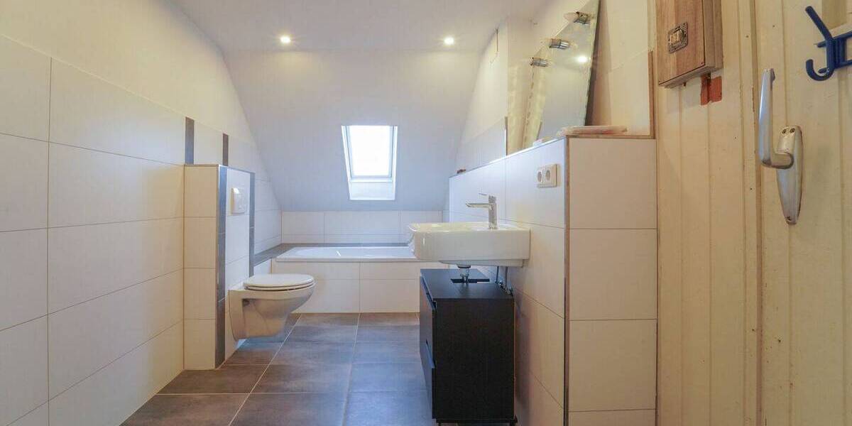 Einfamilienhaus Karlsruhe / Durlach Durlach - 6 Zimmer, 230 m&sup2;, 699.000&euro; | Angebot:26402008