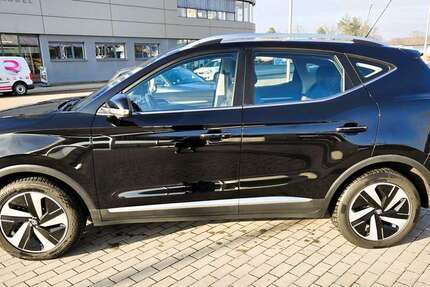 MG ZS 74.101 km 18.900 &euro; Rastatt 76437