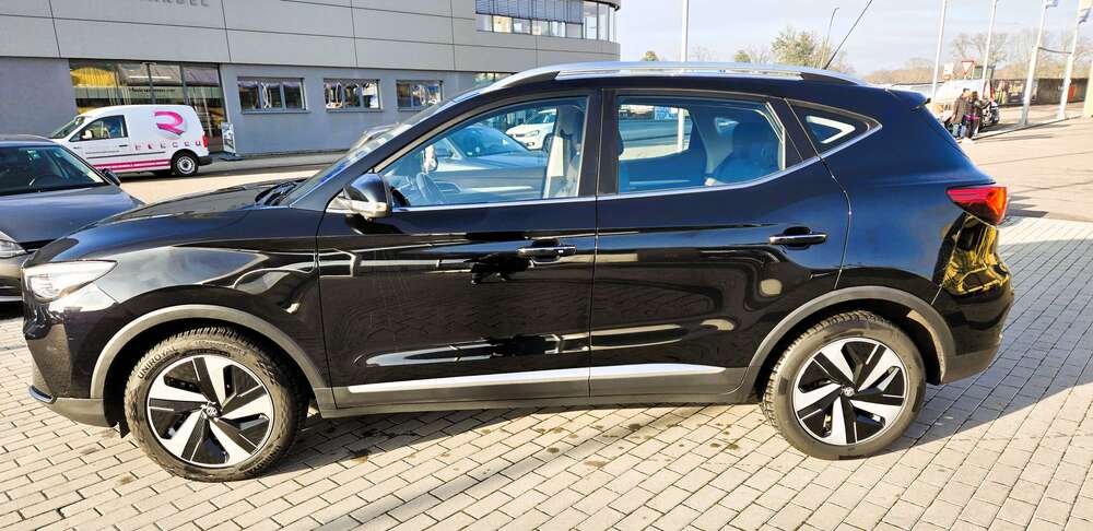 MG ZS 74.101 km 18.900 &euro; Rastatt 76437