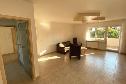 Wohnung Karlsruhe Neureut - 4 Zimmer, 120 m&sup2;, 1.500&euro; | Angebot:25713682