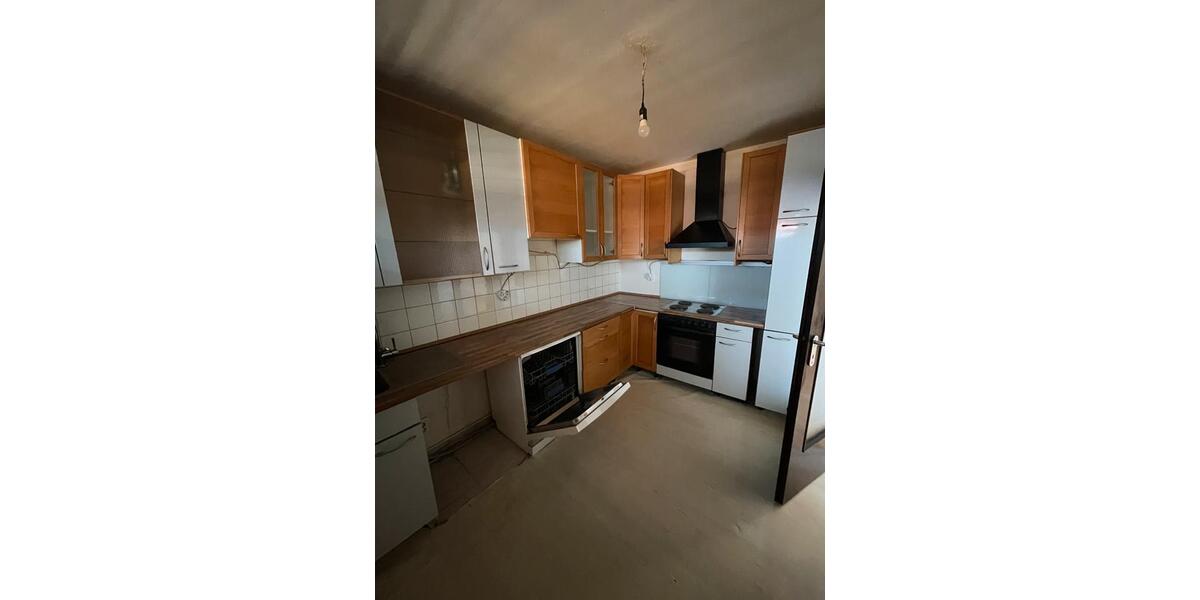 Etagenwohnung Pforzheim - 3 Zimmer, 76 m&sup2;, 780&euro; | Angebot:25750763