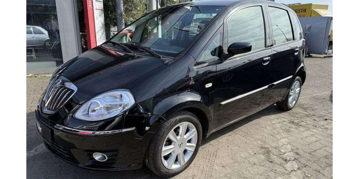 Lancia MUSA 106.476 km 3.990 &euro; Bruchsal 76646