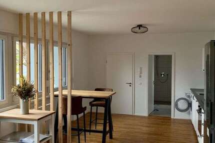 Zimmer Römerberg - 2 Zimmer, 1.400&euro; | Angebot:24986596