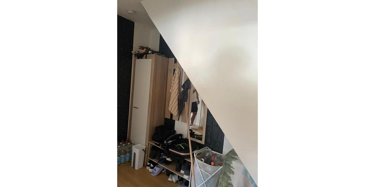 Dachgeschoßwohnung Höfen an der Enz - 2 Zimmer, 46 m&sup2;, 80.000&euro; | Angebot:26991356