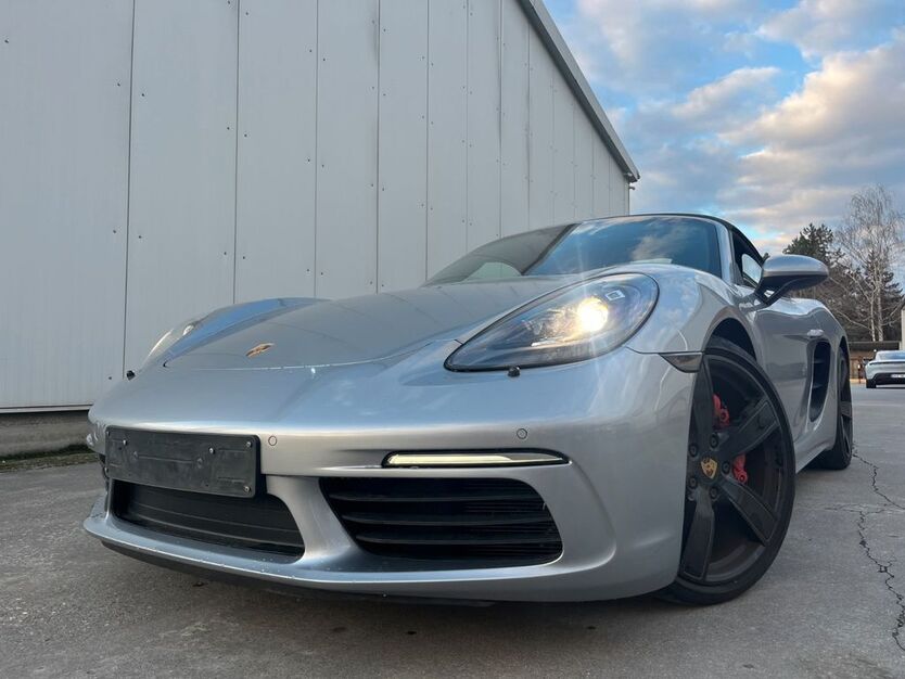 Porsche Boxster 79.000 km 63.999 € Maximiliansau 76744