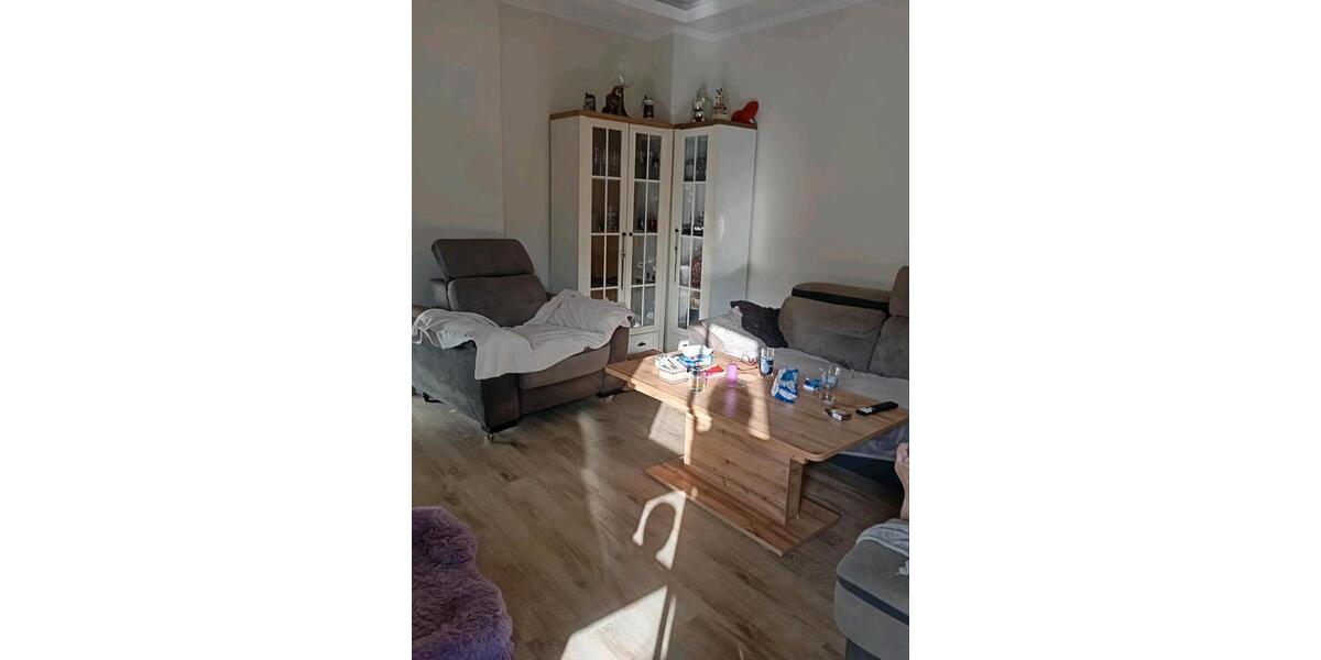 Etagenwohnung Engelsbrand - 4 Zimmer, 160 m&sup2;, 140.000&euro; | Angebot:27264412