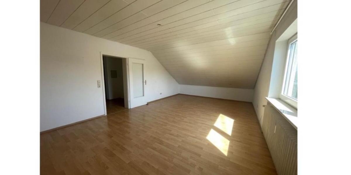 Dachgeschoßwohnung Rastatt - 2 Zimmer, 70 m&sup2;, 805&euro; | Angebot:25312610