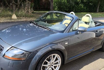 Audi TT 110.800 km 9.590 € Kämpfelbach 75236