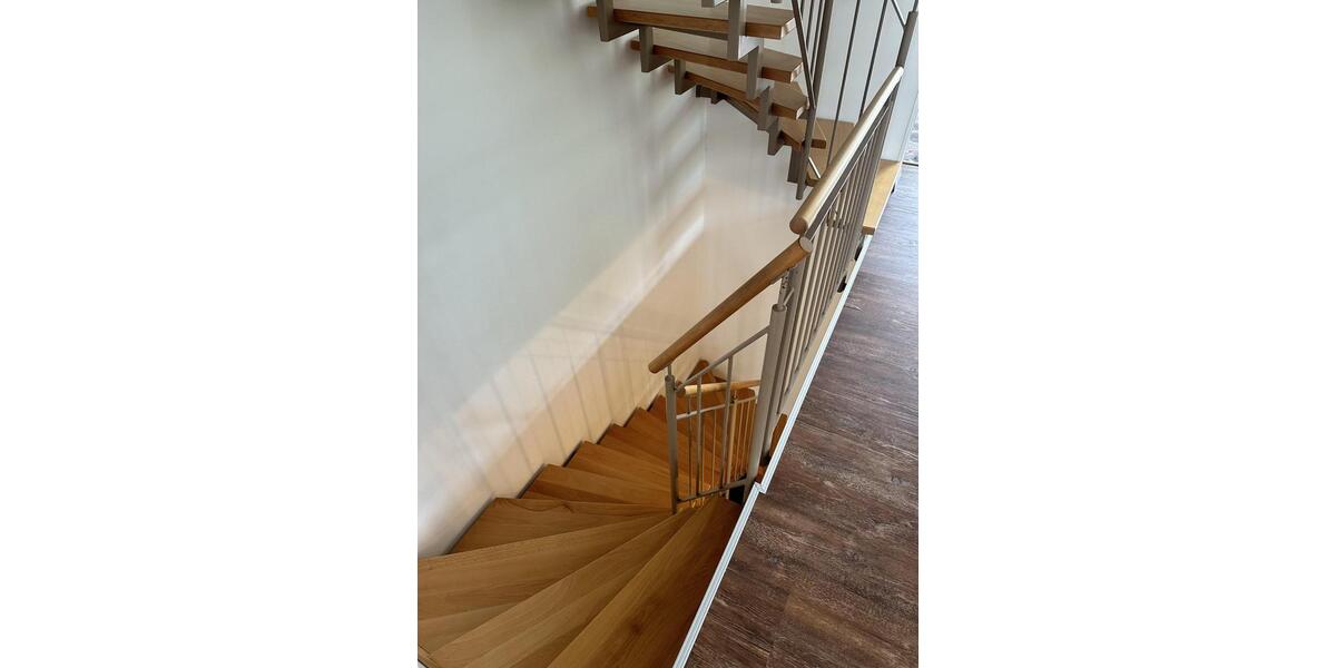 Doppelhaushälfte Pfinztal - 5 Zimmer, 161 m&sup2;, 615.000&euro; | Angebot:25805334