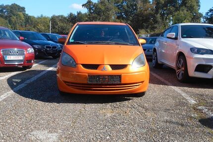 Mitsubishi Colt 200.000 km 1.450 € Karlsruhe 76137