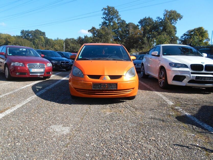 Mitsubishi Colt 200.000 km 1.450 € Karlsruhe 76137