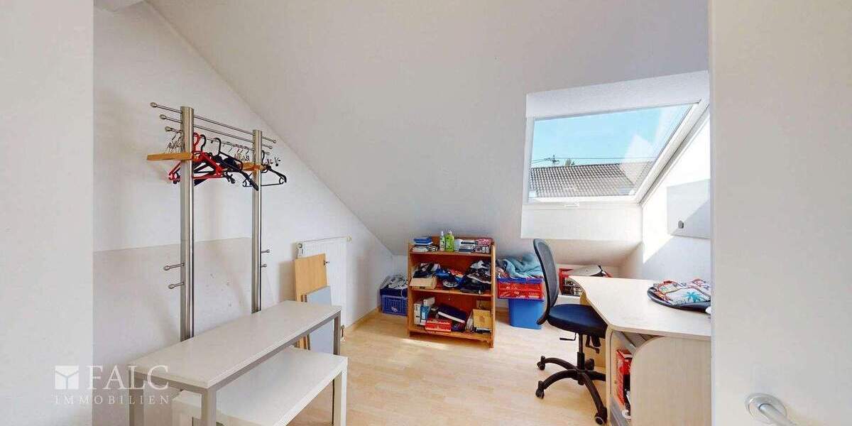 Doppelhaushälfte Karlsruhe Grünwettersbach - 5 Zimmer, 120 m&sup2;, 540.000&euro; | Angebot:25697192