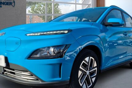 Hyundai KONA 55.000 km 17.390 € Karlsruhe 76187