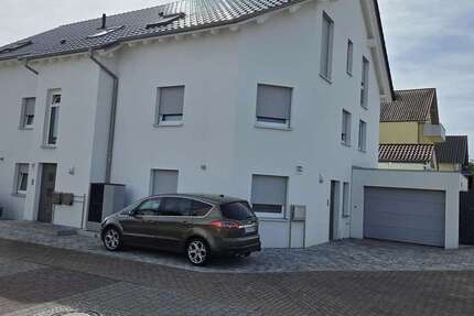 Wohnung Stettfeld Stettfeld - 4 Zimmer, 130 m&sup2;, 1.300&euro; | Angebot:26553330