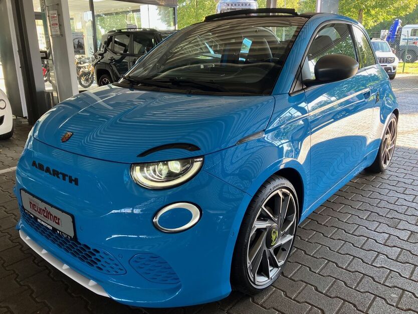 Abarth 500 12.200 km 32.390 € Karlsruhe 76185