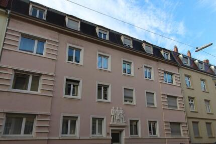 4 Zimmer mit Altbaucharme im DG zimmer