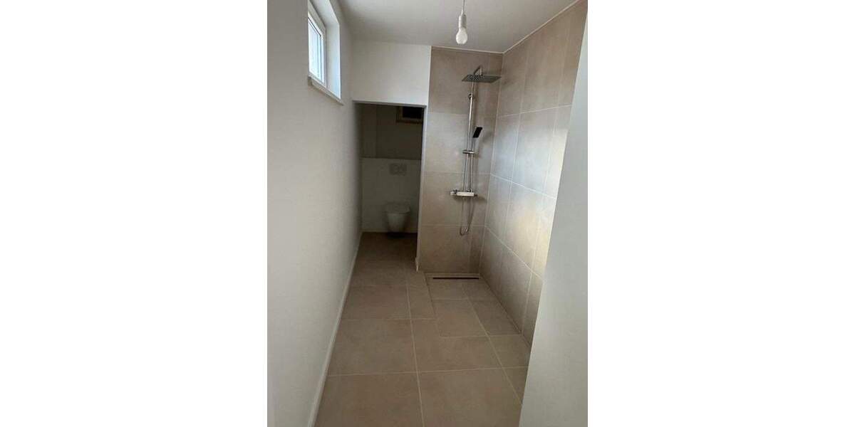 Kernsaniertes Haus in Schöner Lage 6 zimmer