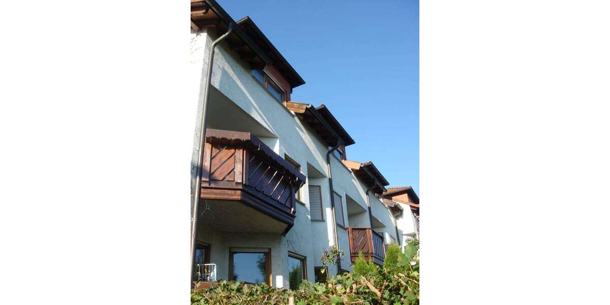 Haus zum Kaufen in Pforzheim 379.000 € 138.5 m² 5.5 zimmer