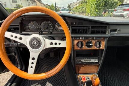 Mercedes 190