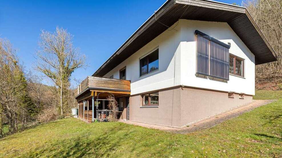 Haus zum Kaufen in Gaggenau-Michelbach 379.000 € 157 m²
