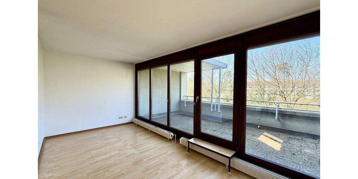 Etagenwohnung Karlsruhe Waldstadt - 2 Zimmer, 77 m&sup2;, 259.000&euro; | Angebot:25777891