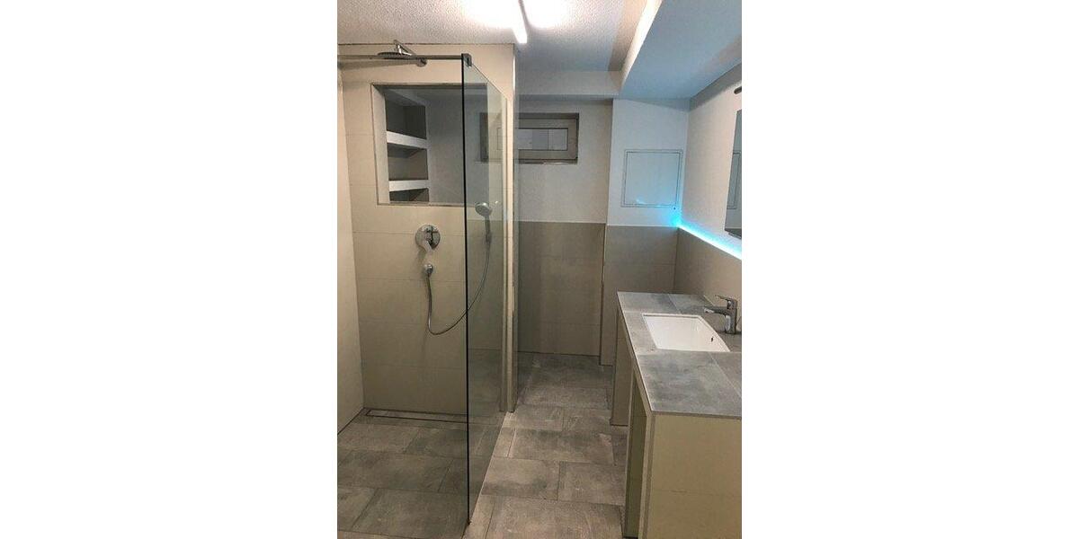 Etagenwohnung Karlsruhe Knielingen - 2 Zimmer, 75 m&sup2;, 975&euro; | Angebot:26067296