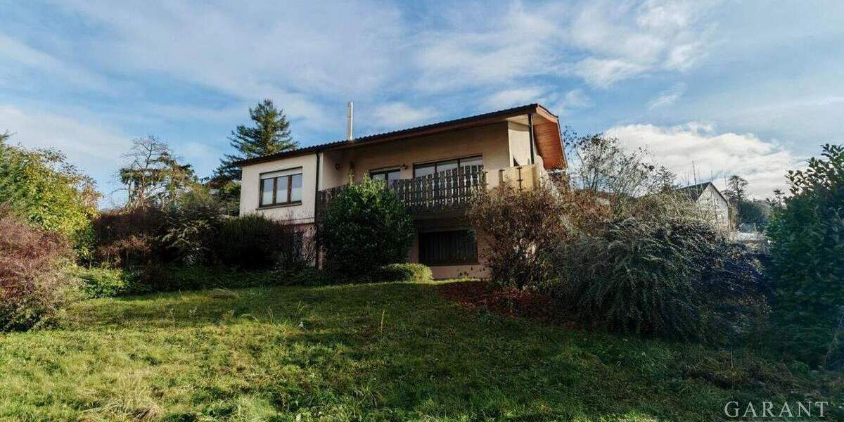 Einfamilienhaus Niefern Öschelbronn Niefern - 7 Zimmer, 239 m&sup2;, 630.000&euro; | Angebot:25778807