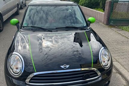 Mini ONE 182.000 km 4.100 &euro; Steinmauern 76479