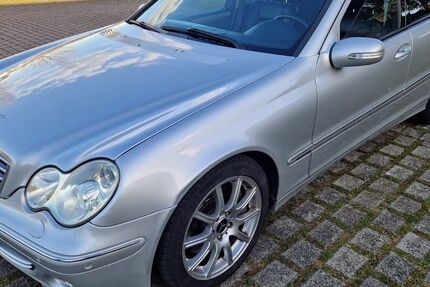 Mercedes-Benz C 230 261.304 km 3.600 &euro; Neuenbürg 75305