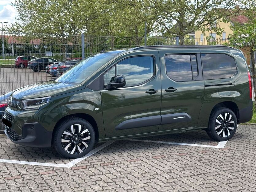 Citroen Berlingo 6.800 km 31.800 € Neupotz 76777