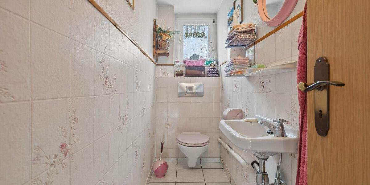 Reihenhaus voller Möglichkeiten und Gartenidylle - ideal für kleine Familien 4 zimmer