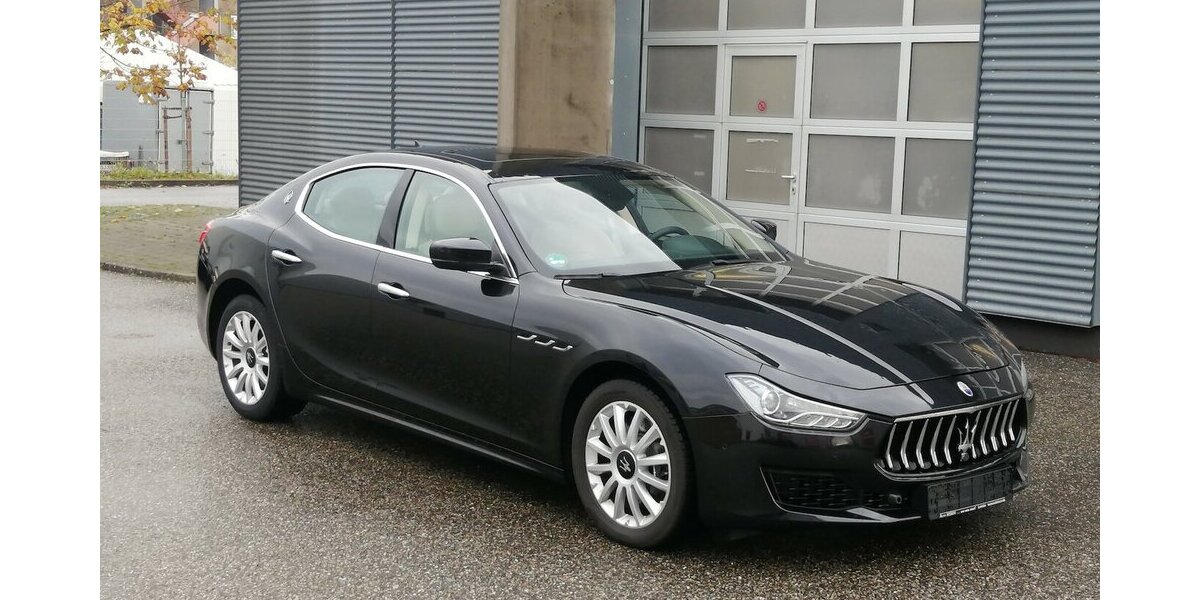 Maserati Ghibli 3.0 D Leder Klimaautomatik Leder BI-XENON 39.000 km 39.899 &euro; Landau 76829