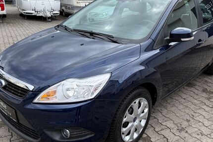 Ford Focus 25.300 km 7.850 &euro; Gaggenau 76571