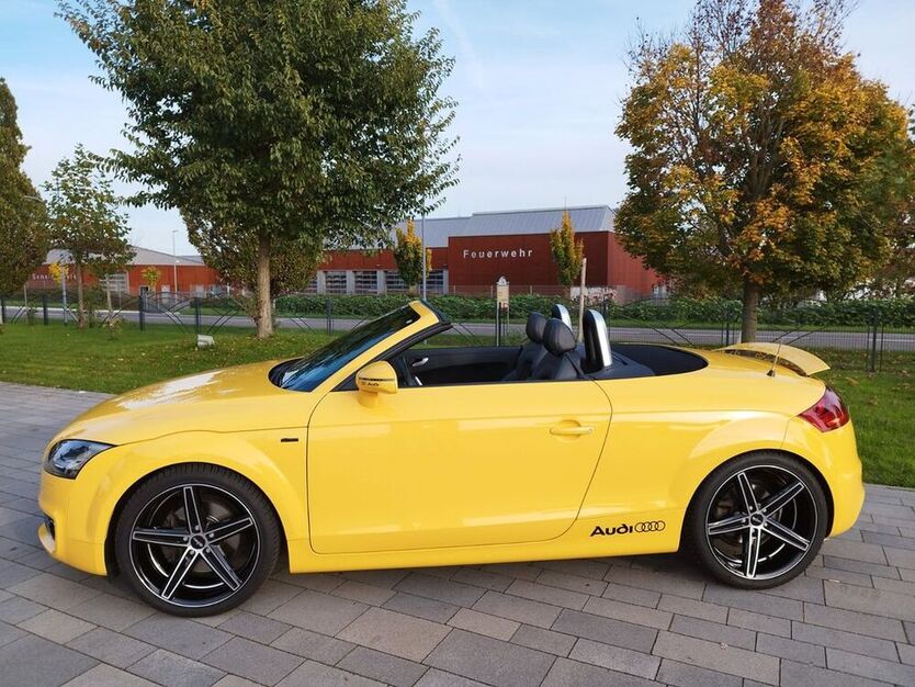 TT