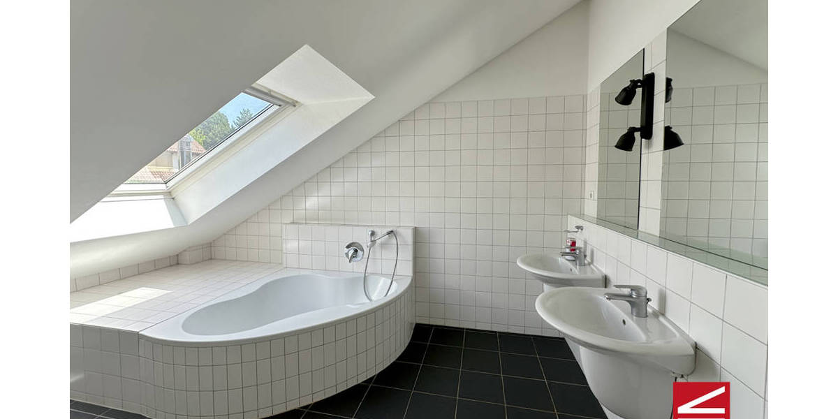 Einfamilienhaus Baden-Baden Ebersteinburg - 5 Zimmer, 203 m&sup2;, 789.000&euro; | Angebot:26779453