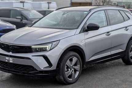 Opel Grandland (X) 17.700 km 26.890 &euro; Landau 76829
